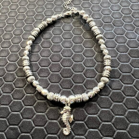 Venice By The Sea Jewelry Jewelry - Seahorse Anklet Made with Glass Beads 18K White Gold Plated